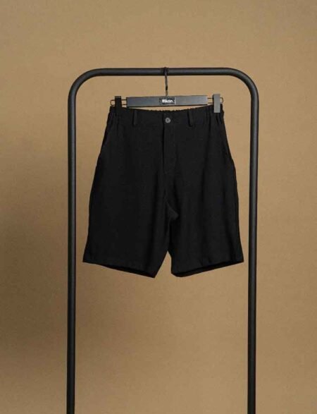 SHORT BLACK