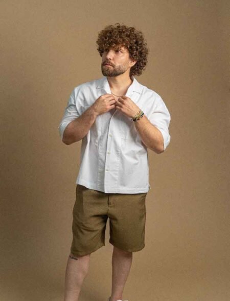 SHORT KHAKI
