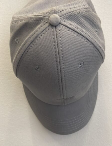 Grey Cap